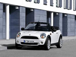 Mini One Cabrio 2009 года